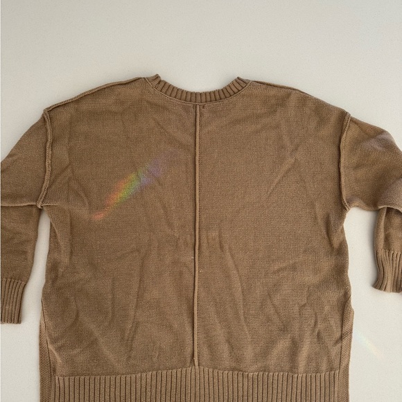 Aerie size medium oversized camel colored sweater - Picture 3 of 4